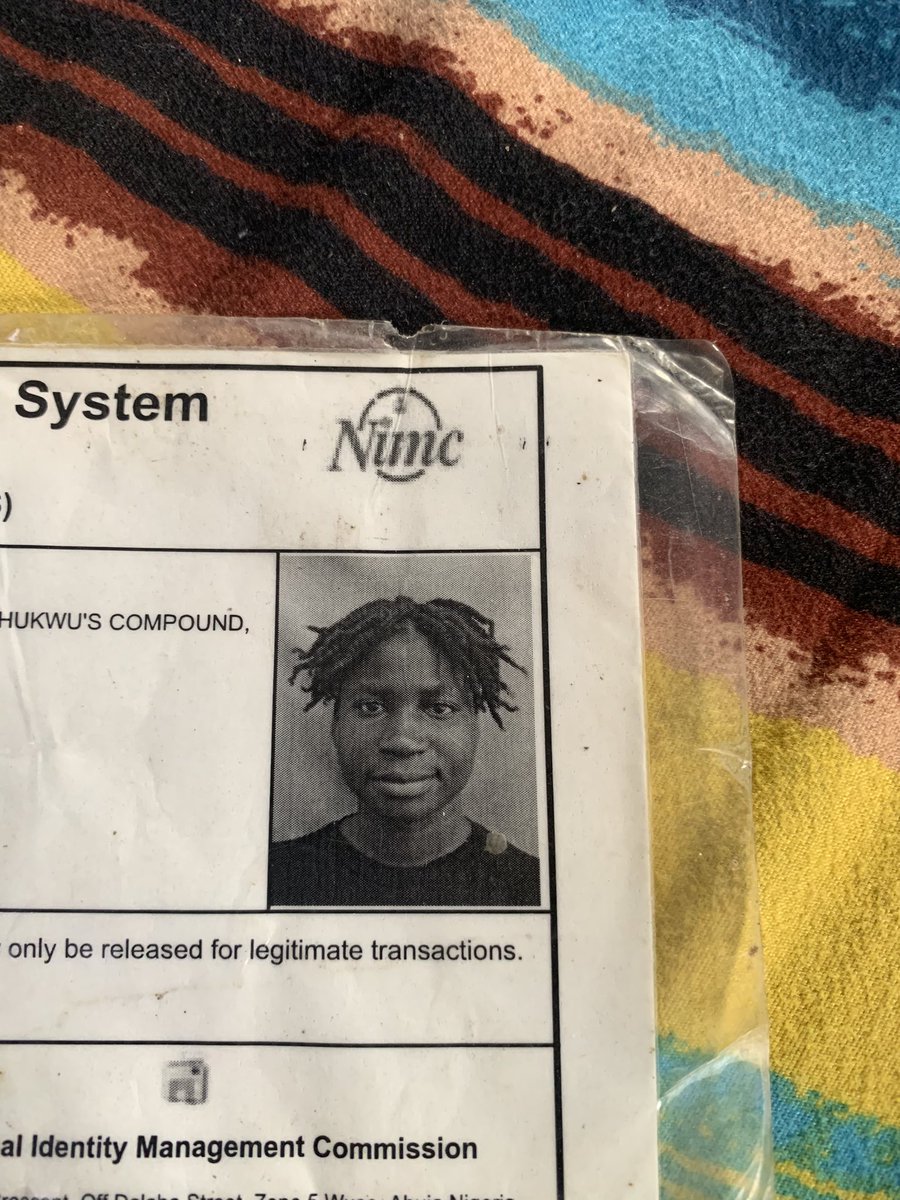 Gifteesfine's tweet photo. How can I change this my  passport from my NIN. Somebody please help 😭 https://t.co/2mJkYfCJVf
