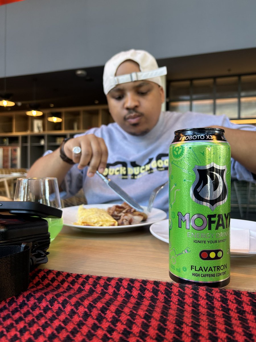 No matter where you are in the world…keep the same ENERGY 🔥💚🔥

#FlavatronFridays #RobotBoii #MoFaya #Flavatron