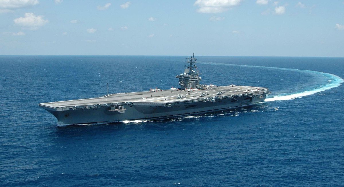 BREAKING:

Yemen's Houthis has targeted the American aircraft carrier 'Eisenhower' with ballistic missiles and cruise missiles.