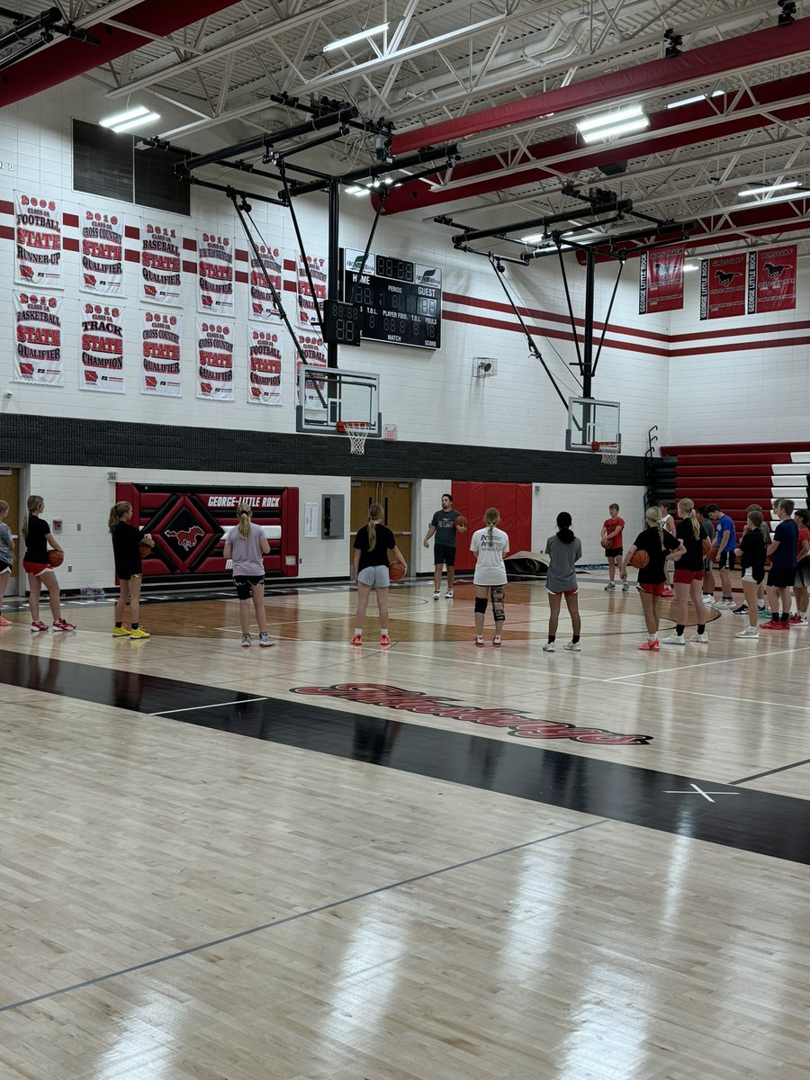 BEST Shooting is underway at GLR! The details of this camp are awesome. Thanks to <a href="/ParksMulder/">Parker Mulder</a> and <a href="/BESTshooting1/">B.E.S.T Shooting</a> for the great session!