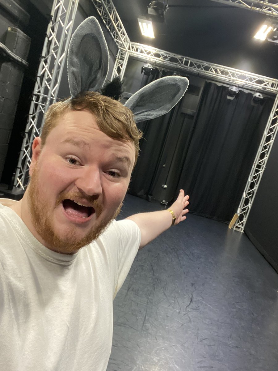 Fresh Life Theatre Company (@freshlifetheatr) on Twitter photo Less than a week before I fly to LA all the way from the UK! Lovely people of Los Angeles, do me a favor, retweet this, DM me, say hello, so I’m not so lonely when I land!
🎟️ hollywoodfringe.org/projects/10056 📷
🎭 <a href="/TheBroadwaterLA/">The Broadwater</a>
📅 June 11, 15, 21, 23, 26 Less than a week before I fly to LA all the way from the UK! Lovely people of Los Angeles, do me a favor, retweet this, DM me, say hello, so I’m not so lonely when I land!
🎟️ hollywoodfringe.org/projects/10056 📷
🎭 <a href="/TheBroadwaterLA/">The Broadwater</a>
📅 June 11, 15, 21, 23, 26
