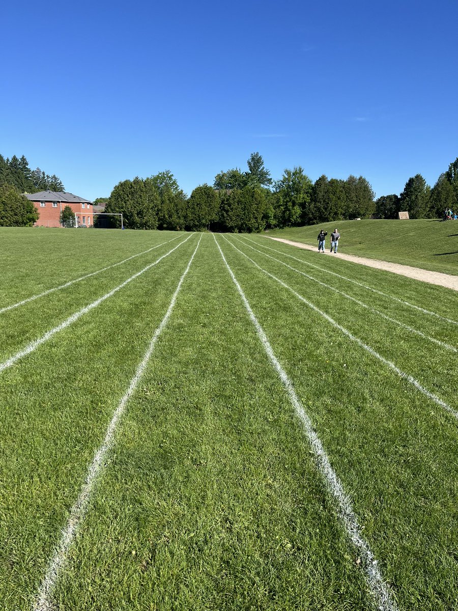 The SME track and field meet is about to begin. 🏃🏻🏃🏾‍♀️🏃‍♂️with our 800m taking place this morning and the 1500m this afternoon. Good luck 🤞🏼 Mustangs
