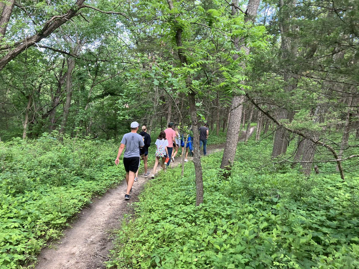 freemanffa's tweet image. Officer retreat provided great opportunities for team bonding, food, analyzing our chapter’s strengths and weaknesses, and setting goals for improvement! Excited to see what this group can accomplish! #freemanfalcons #freemanffa