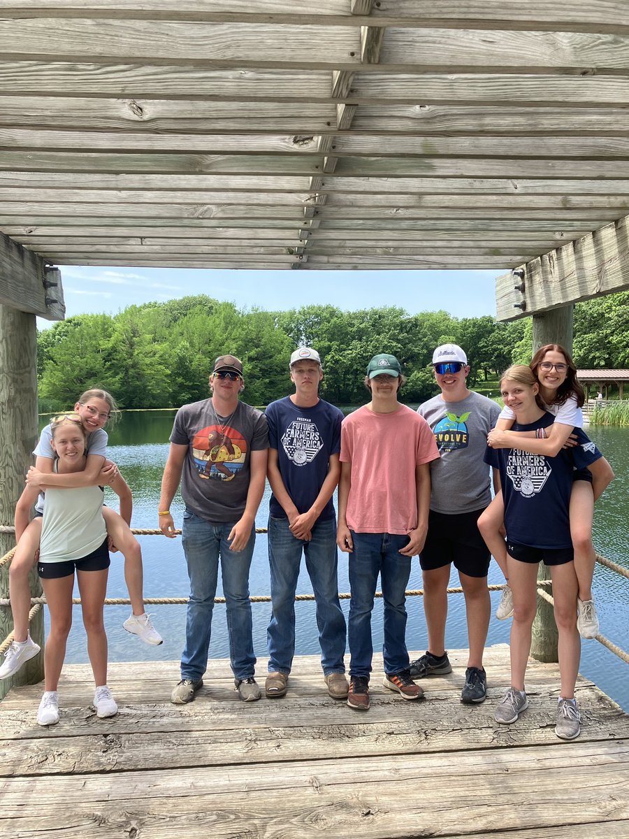 freemanffa's tweet image. Officer retreat provided great opportunities for team bonding, food, analyzing our chapter’s strengths and weaknesses, and setting goals for improvement! Excited to see what this group can accomplish! #freemanfalcons #freemanffa