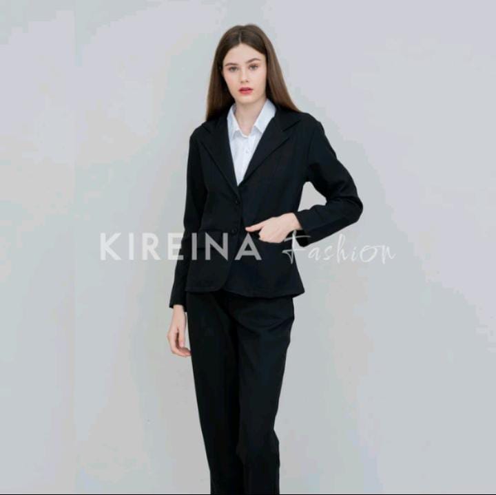 lulipoparchive's tweet photo. WTS [WANT TO SELL]

Blazer wanita, cocok dipake ke acara formal, kerja, sidang skripsi, atau casual yg dipadukan dengan celana jeans😍

Harga beli 82k. Belum dipakai samsek masih ada tag nya, dijual rugi aja karena salah ukuran. #zonauang

💸 75k
📌 Size L
🎨 Hitam
📍 Tasikmalaya https://t.co/ij5rYgR7nH