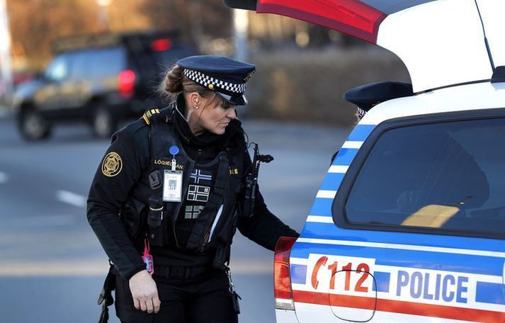 Bara svona í ljósi þess sem gerðist á mótmælum þá skulum við aðeins rifja upp þessa mynd... ACAB.