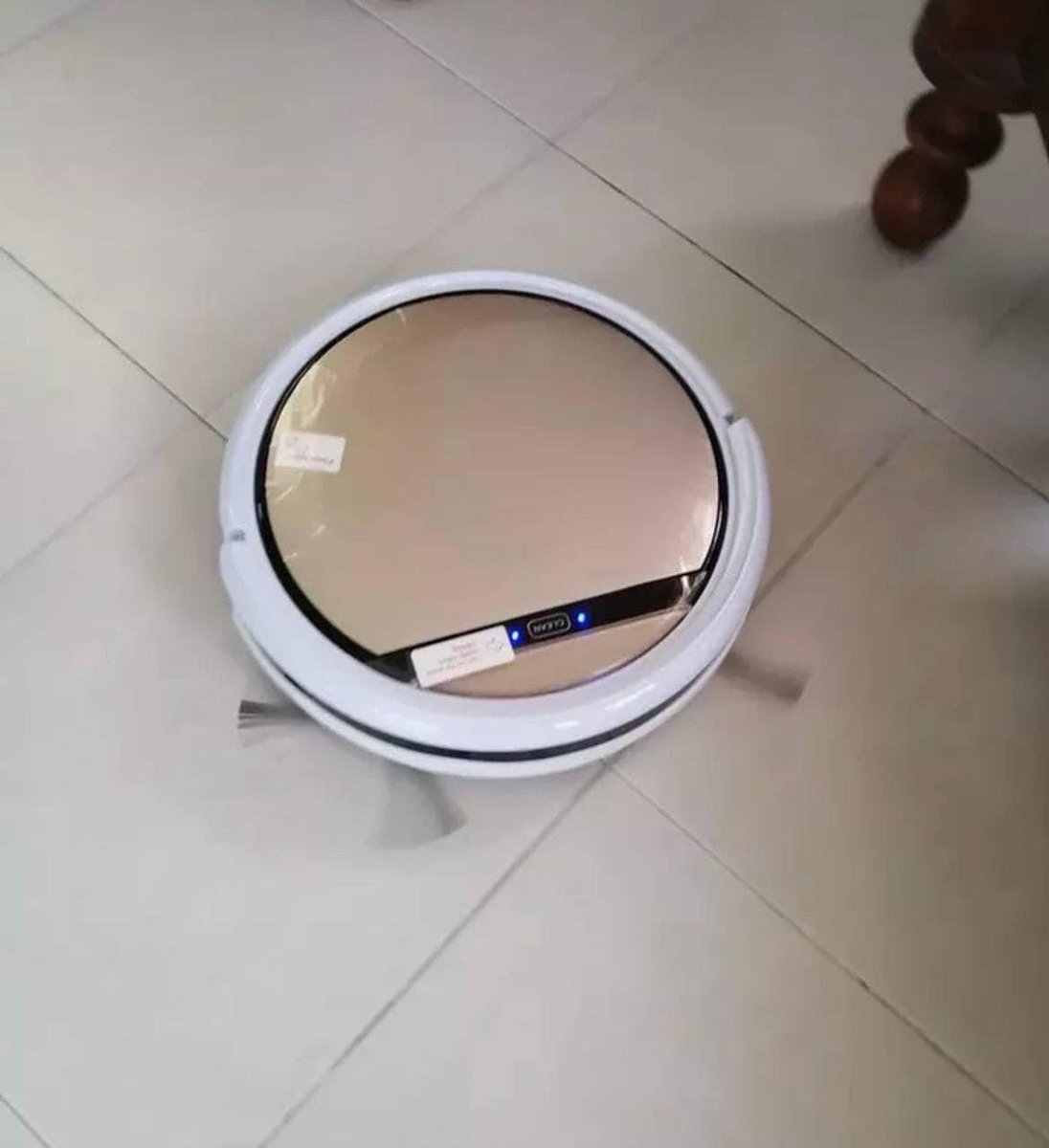 HobinJangHobin_'s tweet photo. Bibik moden untuk selamat tulang belakang. Modal tak sampai beribu pun. Takde sakit2 bongkok2 nak sapu/mop rumah 🤭

👉🏻 https://t.co/JT4jhXEjFA

Lagi kalau rumah besar. Jimat masa pulak tu best sangat. Korang duduk tengok tv je. Robot ni tolong bersih kan rumah.

Dah moden ni, pakai bibik robot ni je senang sapu/mop rumah. Lagi2 time sibuk, nak bawak balik kampung pun boleh. Tengah ada offer pulak sekarang ni