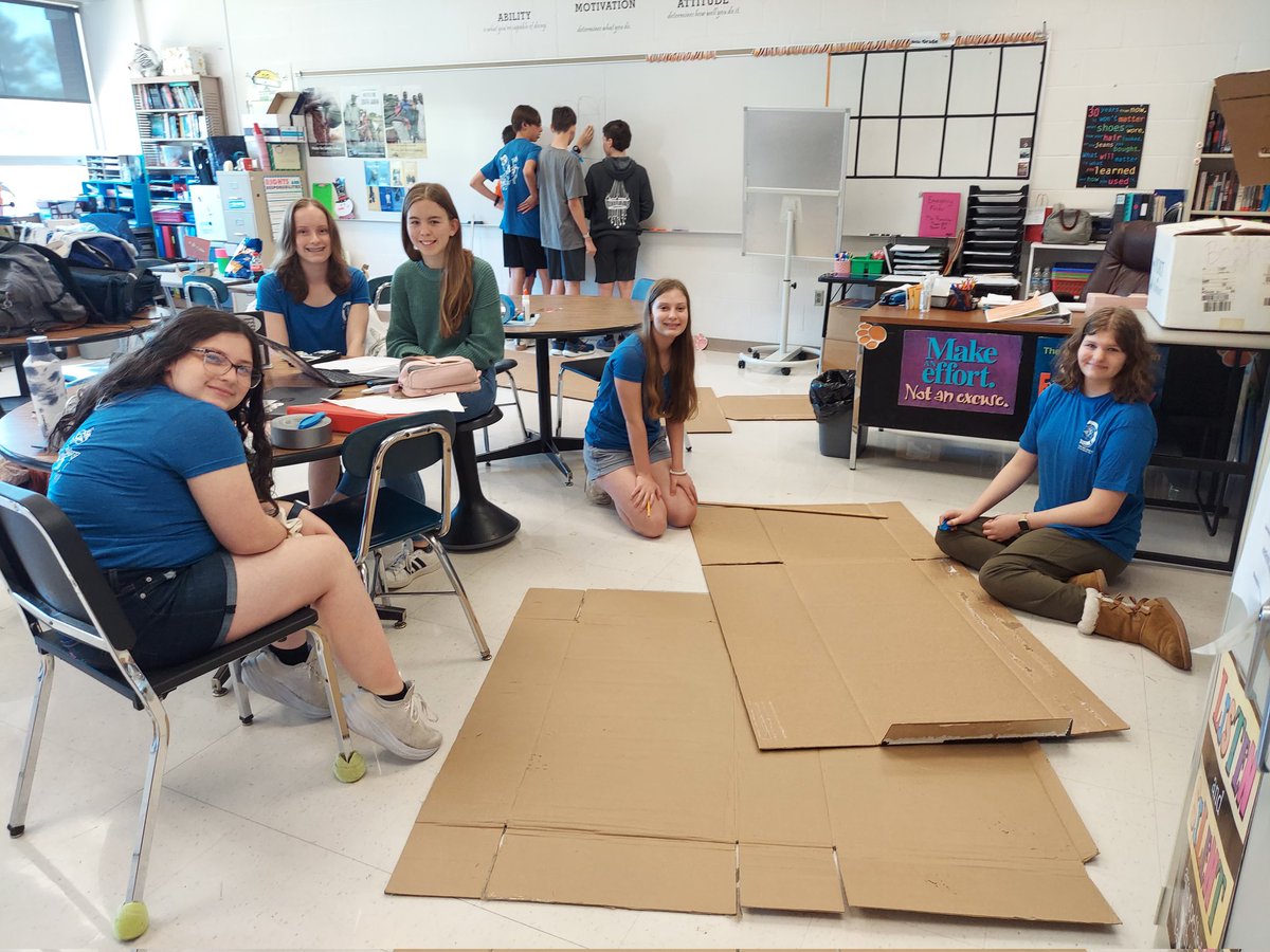 JanetAdamoski's tweet photo. CFMS Regatta Boat Building Day is here! Here are my teams finalizing their boat design & ready to create.
#CFMS #CFMSRegatta https://t.co/VNjuxmtYmx