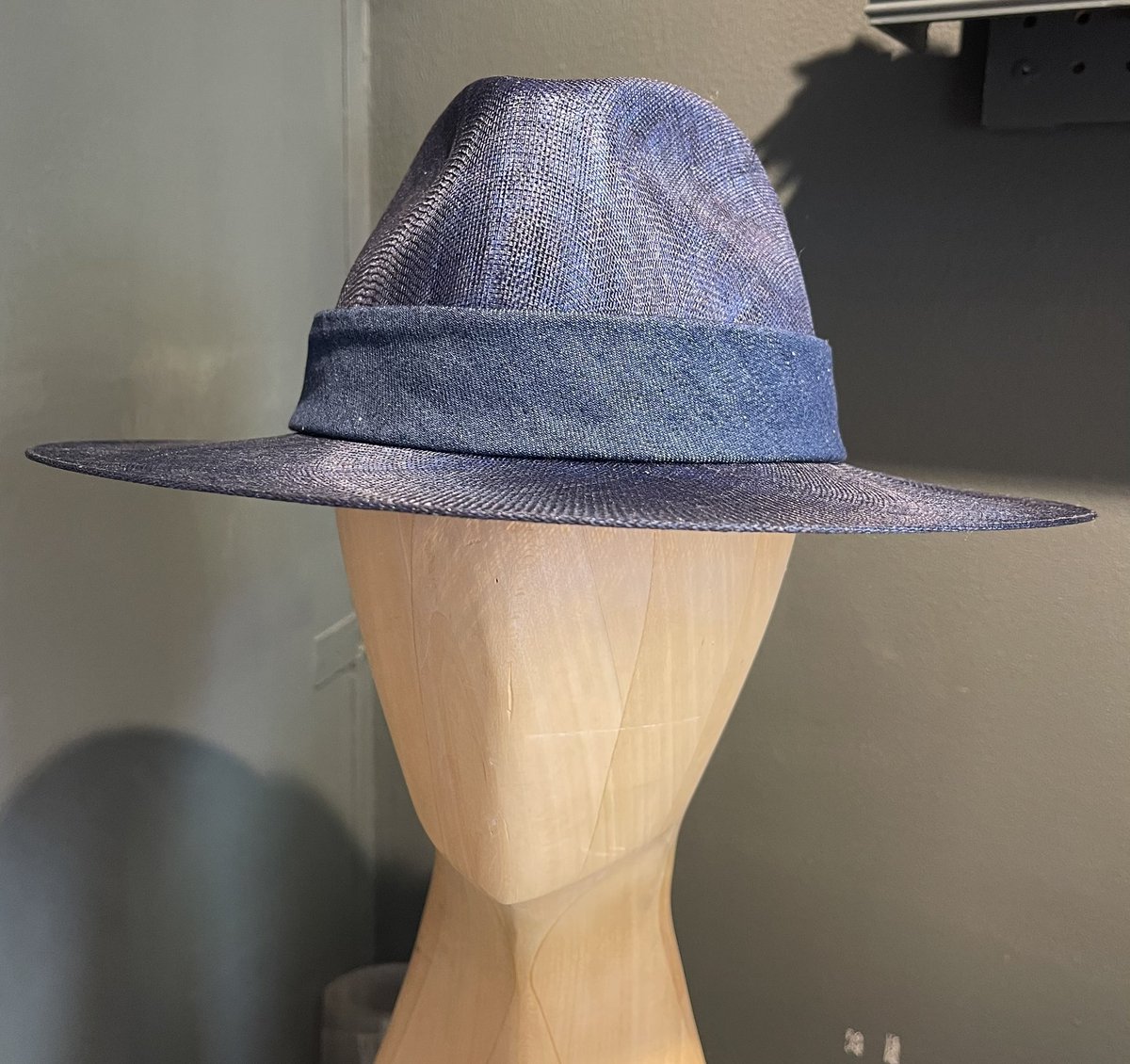 devyldre's tweet photo. Are you ready for the summer? Wear a hat to protect your skin to the light, but also to look amazing! #SummerStyle #festival #festivalvibe #marineblue #sunpritection #CancerPrevention https://t.co/5IJq246J9b