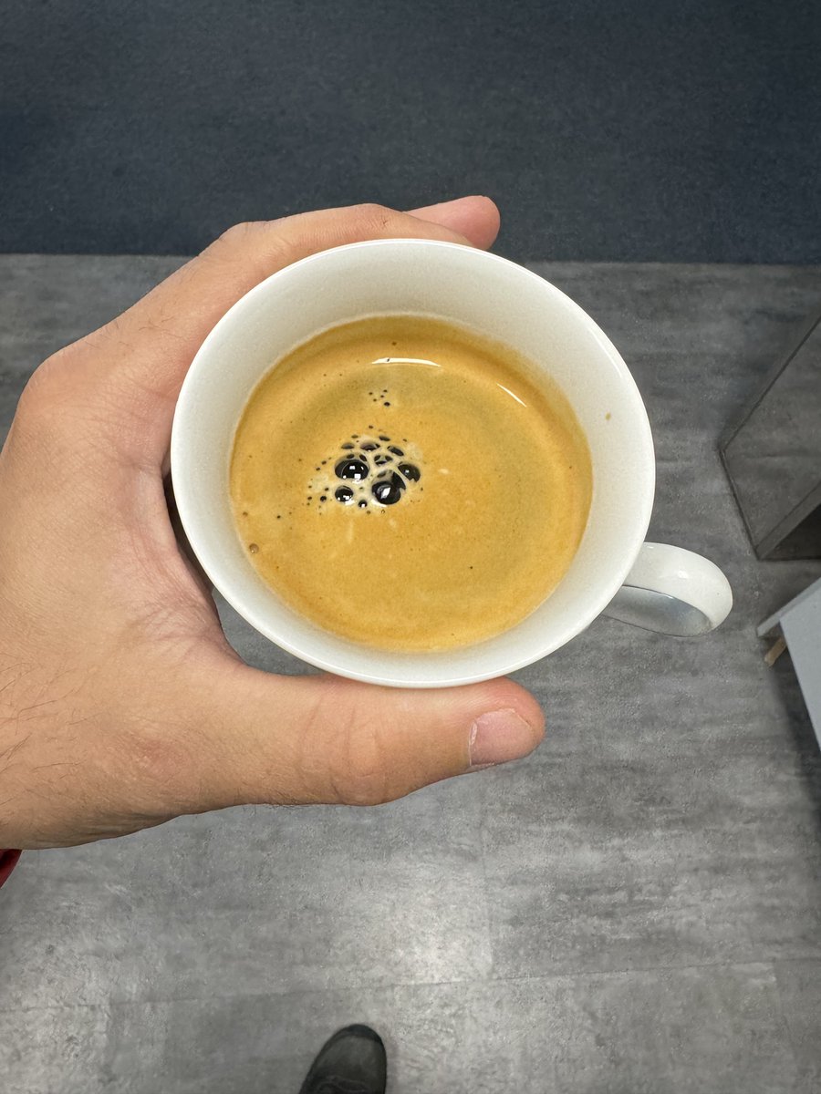 kavickar's tweet image. Zabalte to a běžte domů.
#vikend