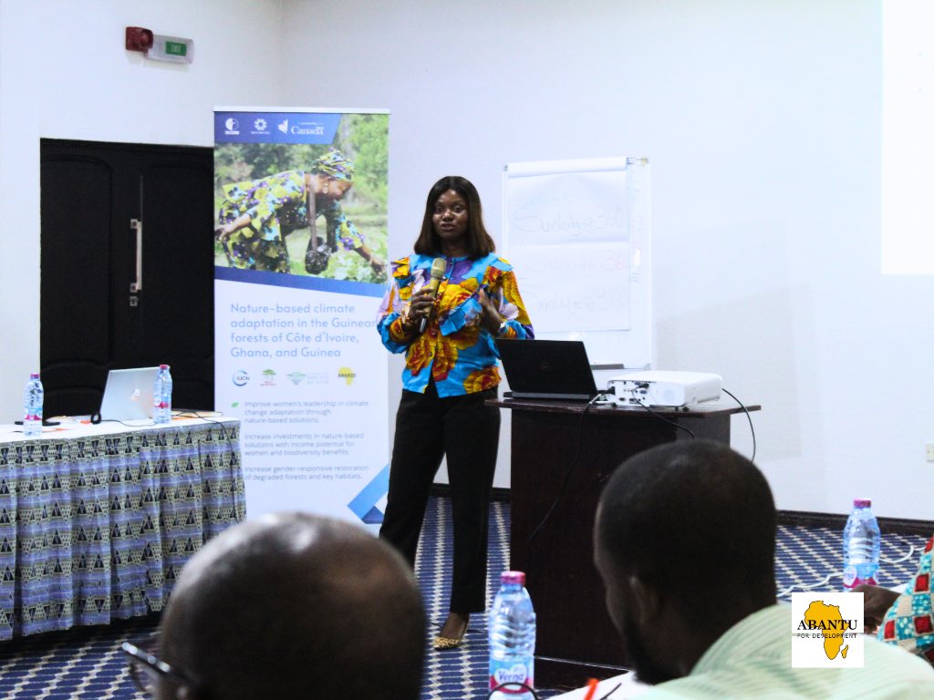 On May 28th, 2024, we hosted an insightful event on “Nature-based Climate Adaptation in the Guinean Forests of Côte d’Ivoire, Ghana, and Guinea.” 

This joint assessment brought together CSOs, State Institutions, and partners to promote increased gender-sensitive collaboration.
