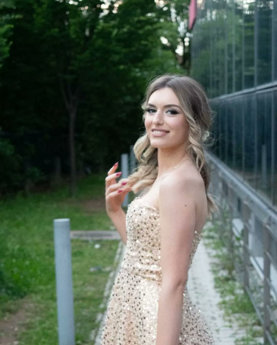 tako mi moje zlatne boje✨