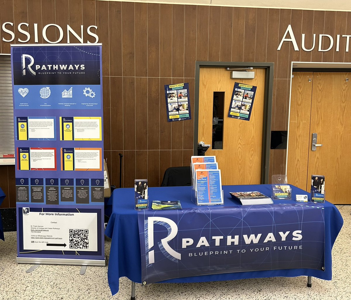 RPathways presents our soon to be EMTs from Robbinsdale Armstrong and Cooper high schools as part of the Health Sciences and Human Services Pathway.  Our amazing students ready to serve as future First Responders in our communities <a href="/ISD281/">Robbinsdale Area Schools</a> <a href="/falcon_apa/">Armstrong Parent Association</a>