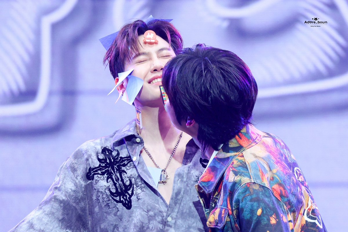 Adore_boun's tweet photo. 240531
#bb0un #prem_space #BounPrem #BetweenUsFarewellinHK #บุ๋นเปรม
@bb0un @Prem_space https://t.co/3FvWeGOU0V