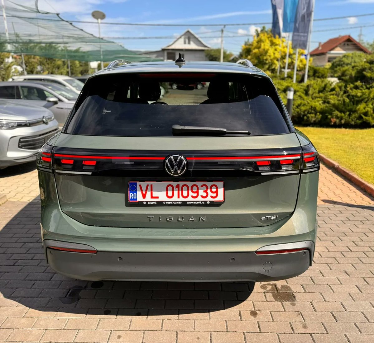 NurvilVW's tweet photo. Noul Tiguan, culoarea #cipressinogreen #metallic #verde 💚. #newcolor 🫶
#Nurvil #Volkswagen #VWTiguan #newTiguan https://t.co/TXtKLFTKdM