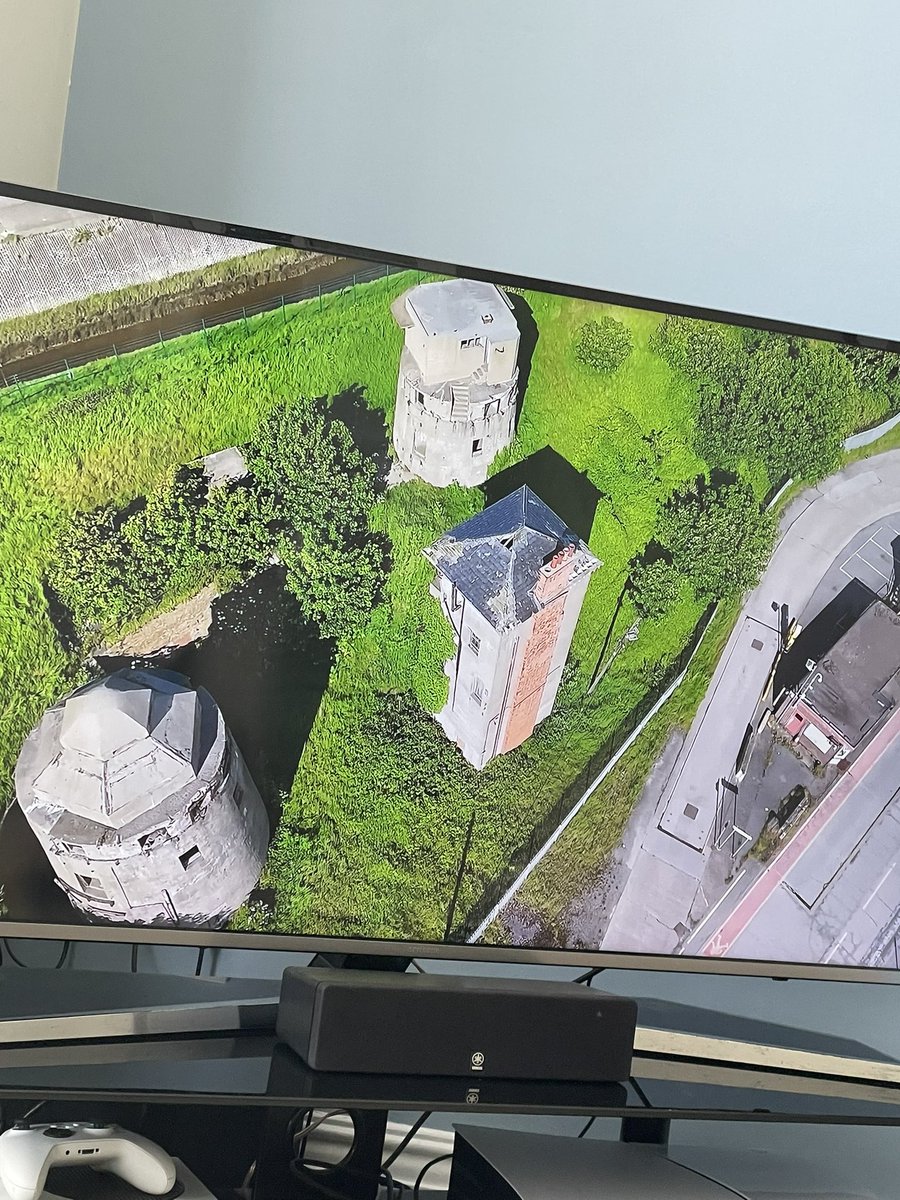 “Fitted with a fake roof and fake windows and must have worked because we won” <a href="/JonShenanigans/">Auto Shenanigans</a> this proper made me chuckle 😂