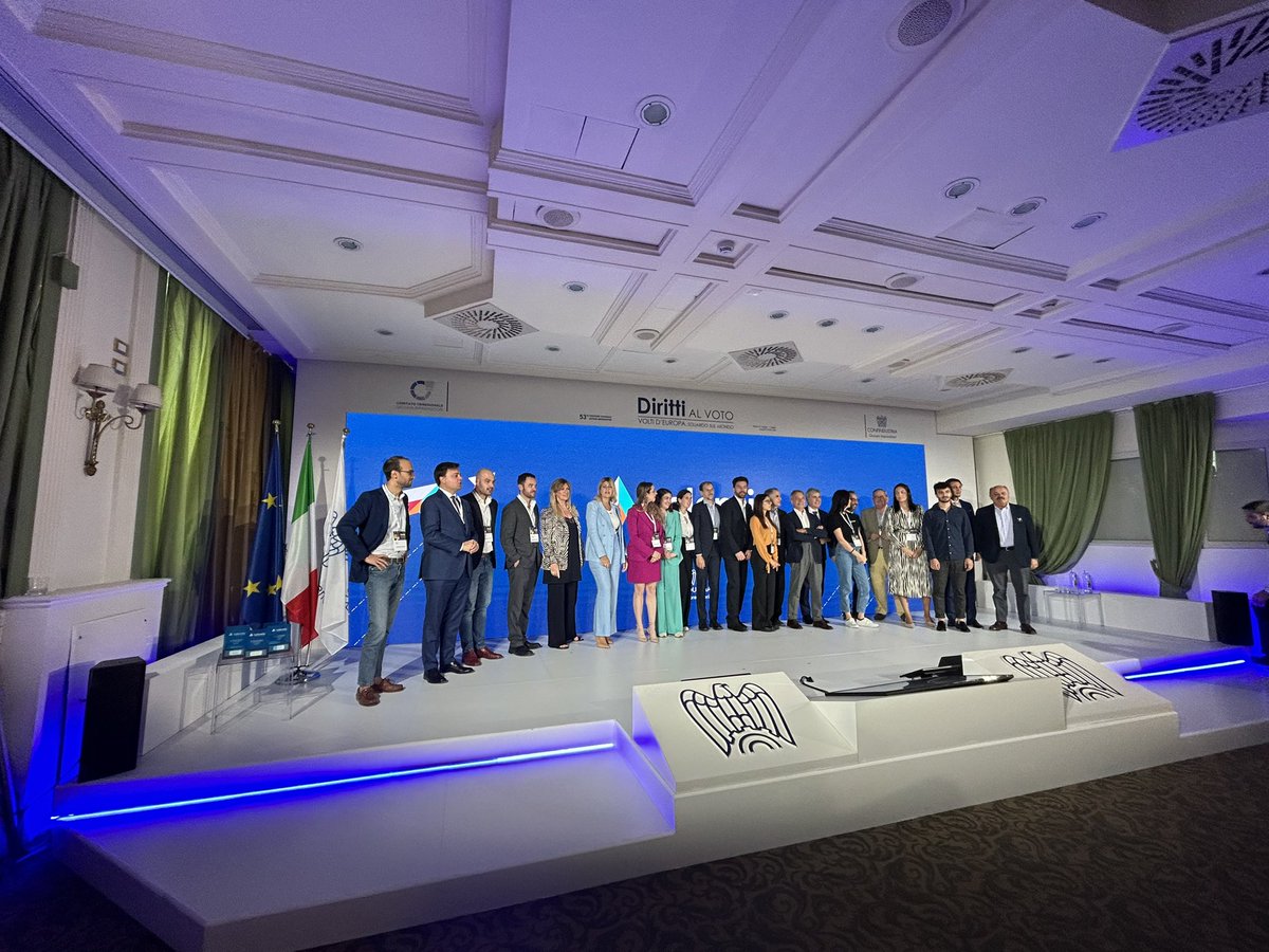 GIConfindustria's tweet photo. Inizia la Finale di #Talentis a #Rapallo2024. 5 le #startup in gare che sfideranno davanti a un Giuria d’Onore.
Chi vincerà?
Segui la diretta streaming: https://t.co/WuvJaRRfUz https://t.co/AD1lL927JW