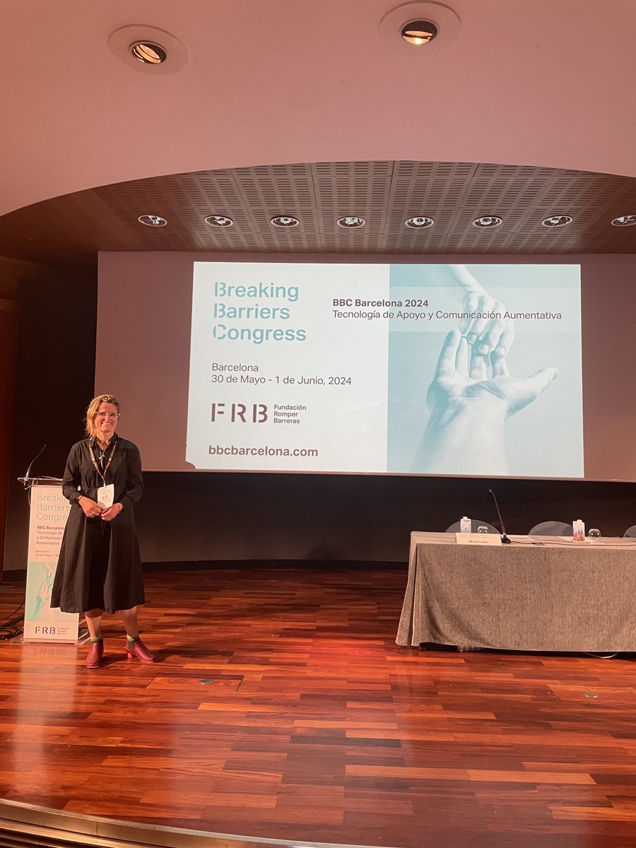 LisaOptom's tweet photo. Excited to be sharing @seeability #eyecareaware message at the #aac breaking barriers congress in Barcelona https://t.co/68voeipYej