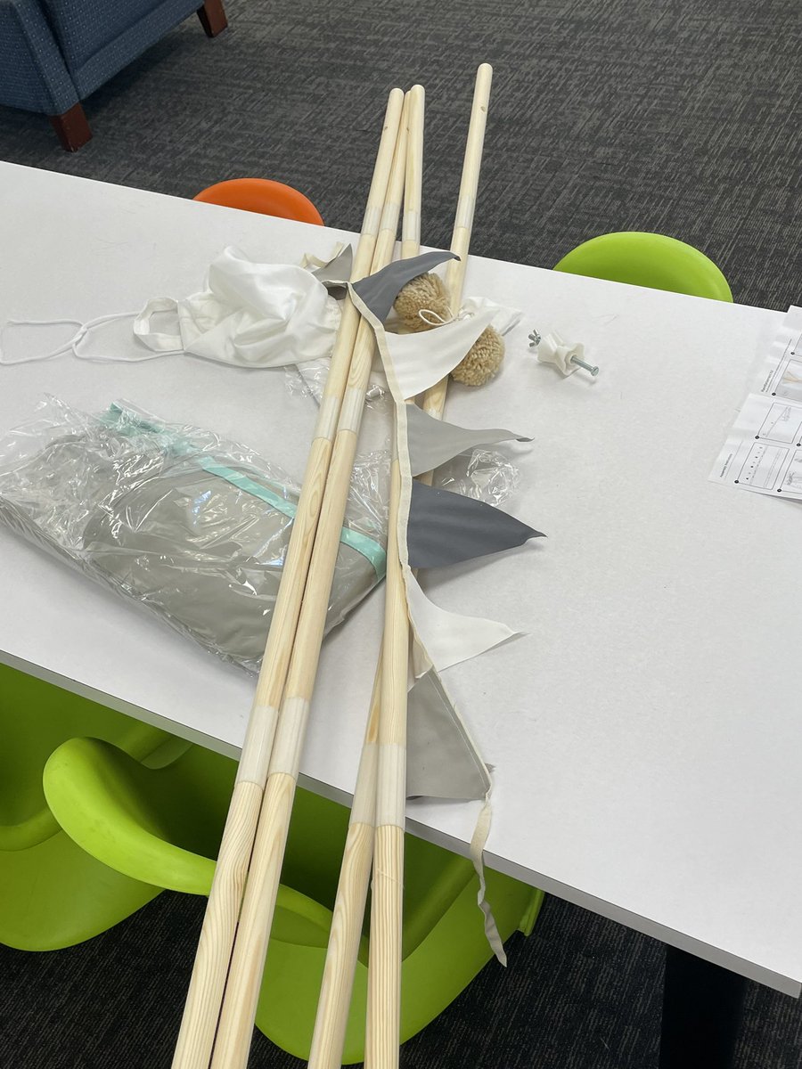 ritamom2boys's tweet image. If you didn’t put up a tent at the library this morning are you even #SummerReading ?
#ChildrensLibrarian
#adventurebeginsatyourlibrary
#CSLP