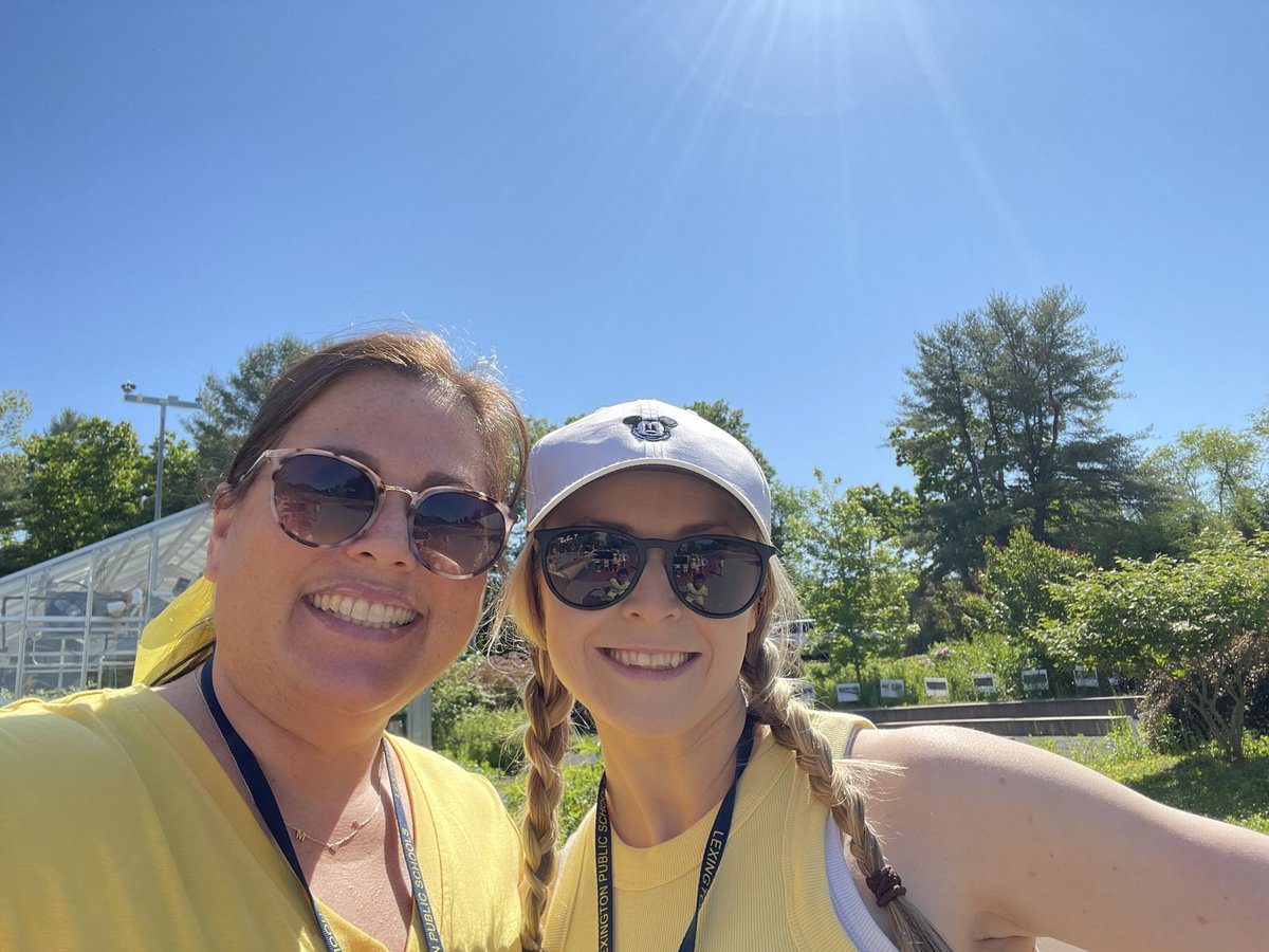 Mrs. Moretti's Kindergarten (@moretti_mrs) on Twitter photo Field Day fun! Go team yellow! Team kindergarten! <a href="/MsNorris_Kinder/">Ms. Norris’ Kindergarten</a> <a href="/EstabrookSchool/">Estabrook School</a> Field Day fun! Go team yellow! Team kindergarten! <a href="/MsNorris_Kinder/">Ms. Norris’ Kindergarten</a> <a href="/EstabrookSchool/">Estabrook School</a>