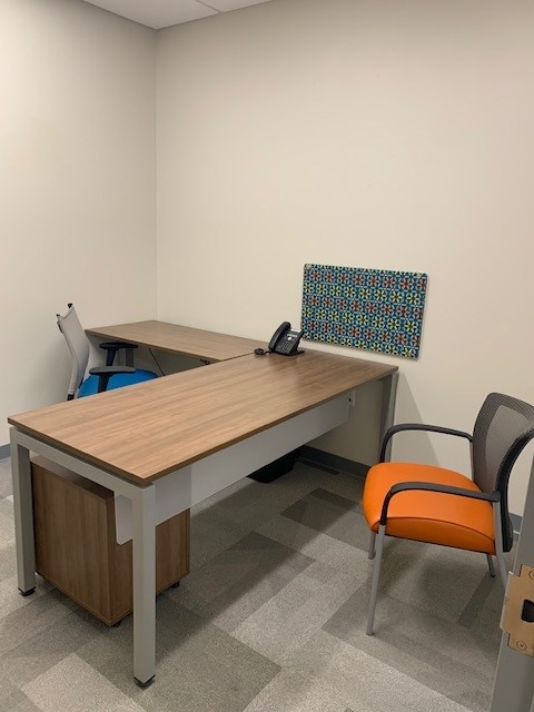 Boost your business game with a private office! Rent a Day Office at Office Evolution for ultimate productivity. It's your own space, when you need it most. Ready to rock your workday? Reserve now! hubs.ly/Q02t3xcp0
 #OfficeEvolution #DayOfficeRentals #EntrepreneurLife