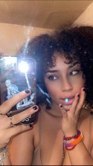 Nichole2sexy's tweet photo. Who’s looking for a freak😜

#nsfwtwt #buyingcontent #sellingcontent #nsfw https://t.co/PxN7po2A0f