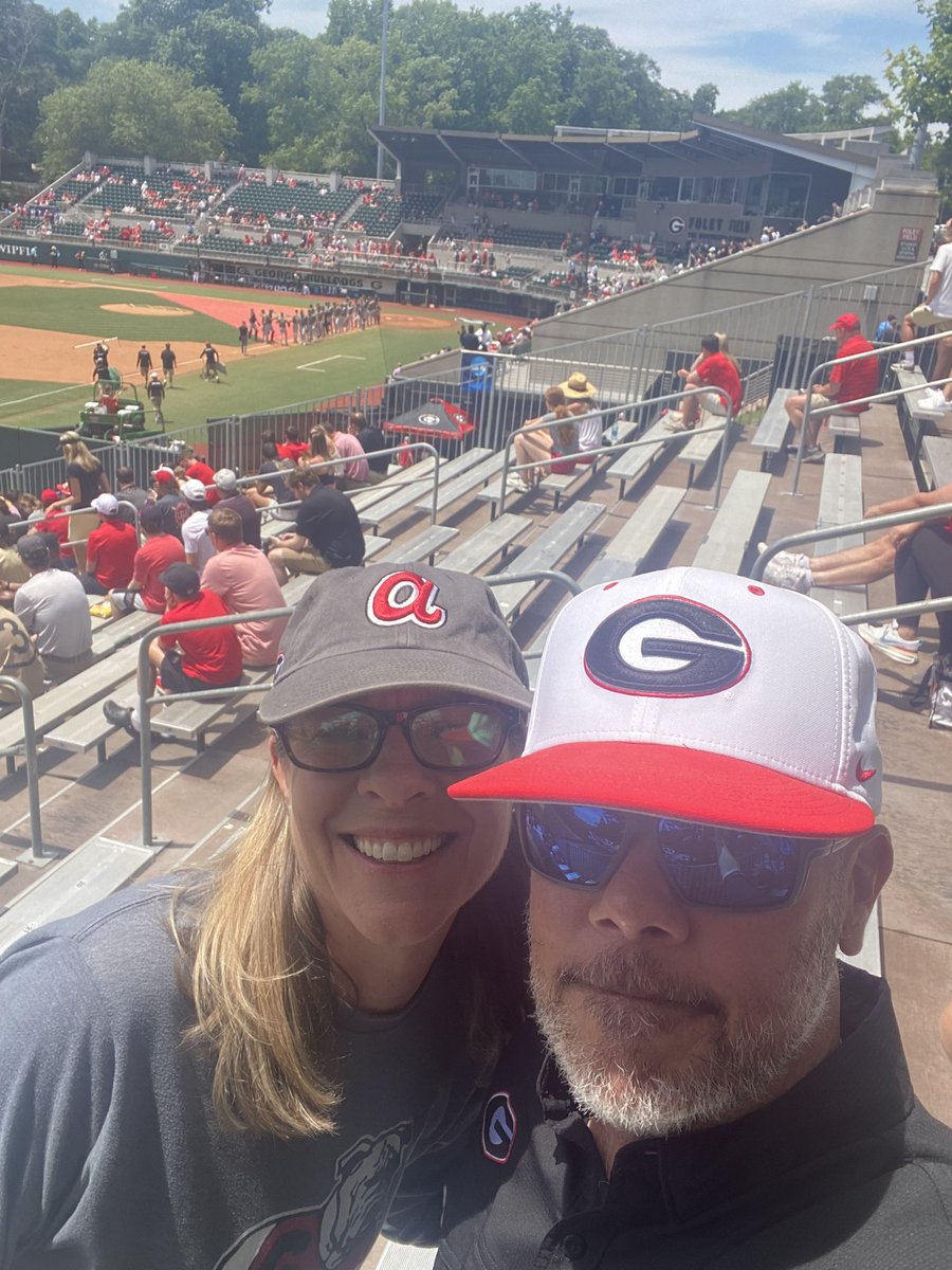 Go Dawgs!