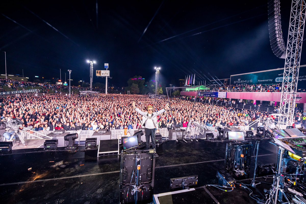 It’s been nearly three weeks since our last Rendez-Vous in Bratislava - BRIDGE FROM THE FUTURE, opening <a href="/StarmusFestival/">Starmus</a> presented by <a href="/ESET/">ESET</a> Digital Security.

Now, I invite you to SHARE THE FUTURE…
