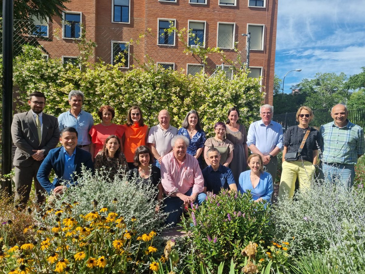 Eloísa del Pino (@delpinoe) on Twitter photo 2º viernes por la tarde que mis compañeros trabajan presencialmt (ad+ de muchos otros días desde sus centros de toda España) para diseñar el: 
1er Plan de Sostenibilidad <a href="/CSIC/">CSIC</a> 
Muy agradecida a tod@s x contribuir a diseñar una institución científica sensible a los ODS 2º viernes por la tarde que mis compañeros trabajan presencialmt (ad+ de muchos otros días desde sus centros de toda España) para diseñar el: 
1er Plan de Sostenibilidad <a href="/CSIC/">CSIC</a> 
Muy agradecida a tod@s x contribuir a diseñar una institución científica sensible a los ODS