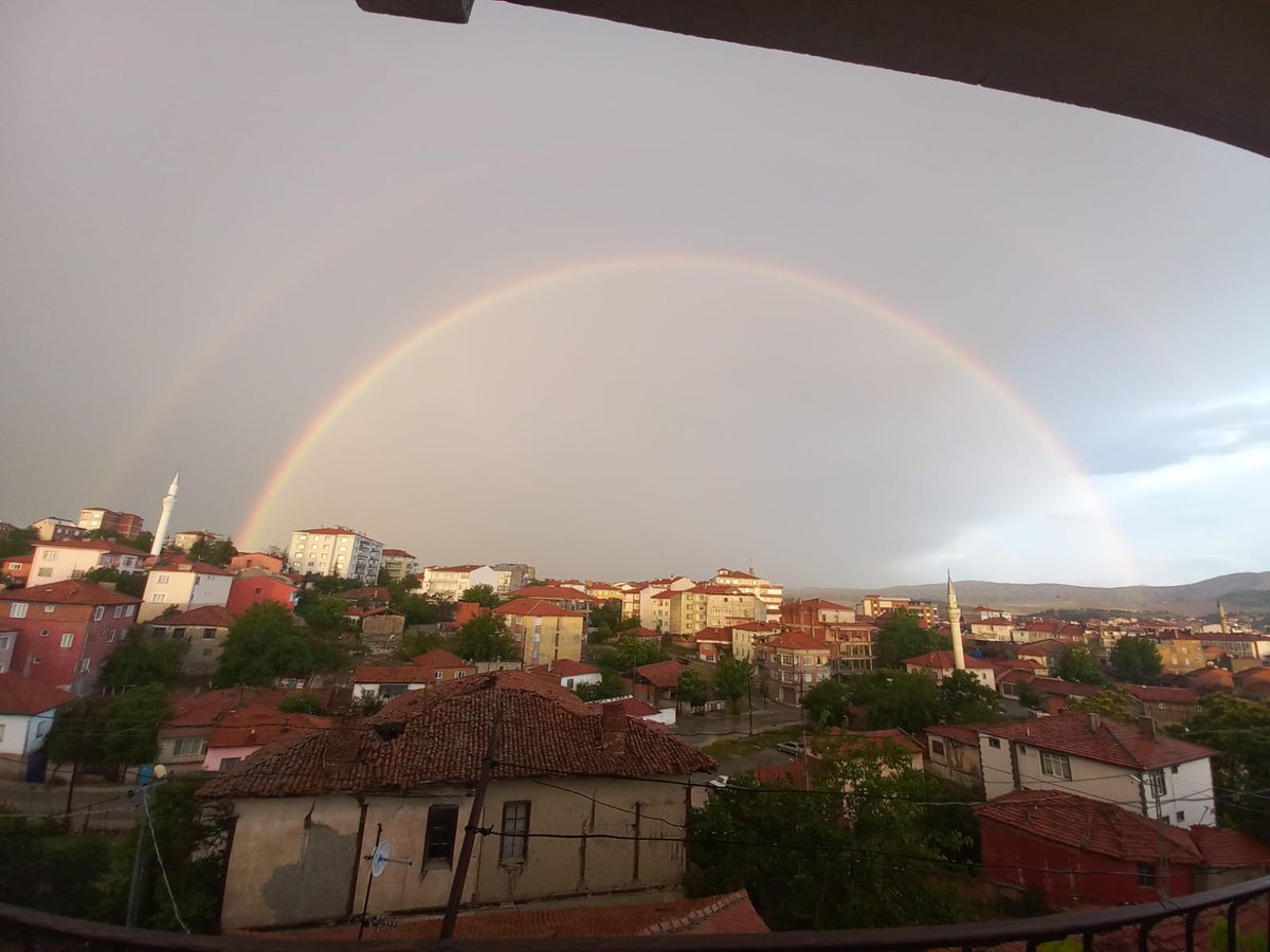 Çorum'da çift gökkuşağı görüntülendi.