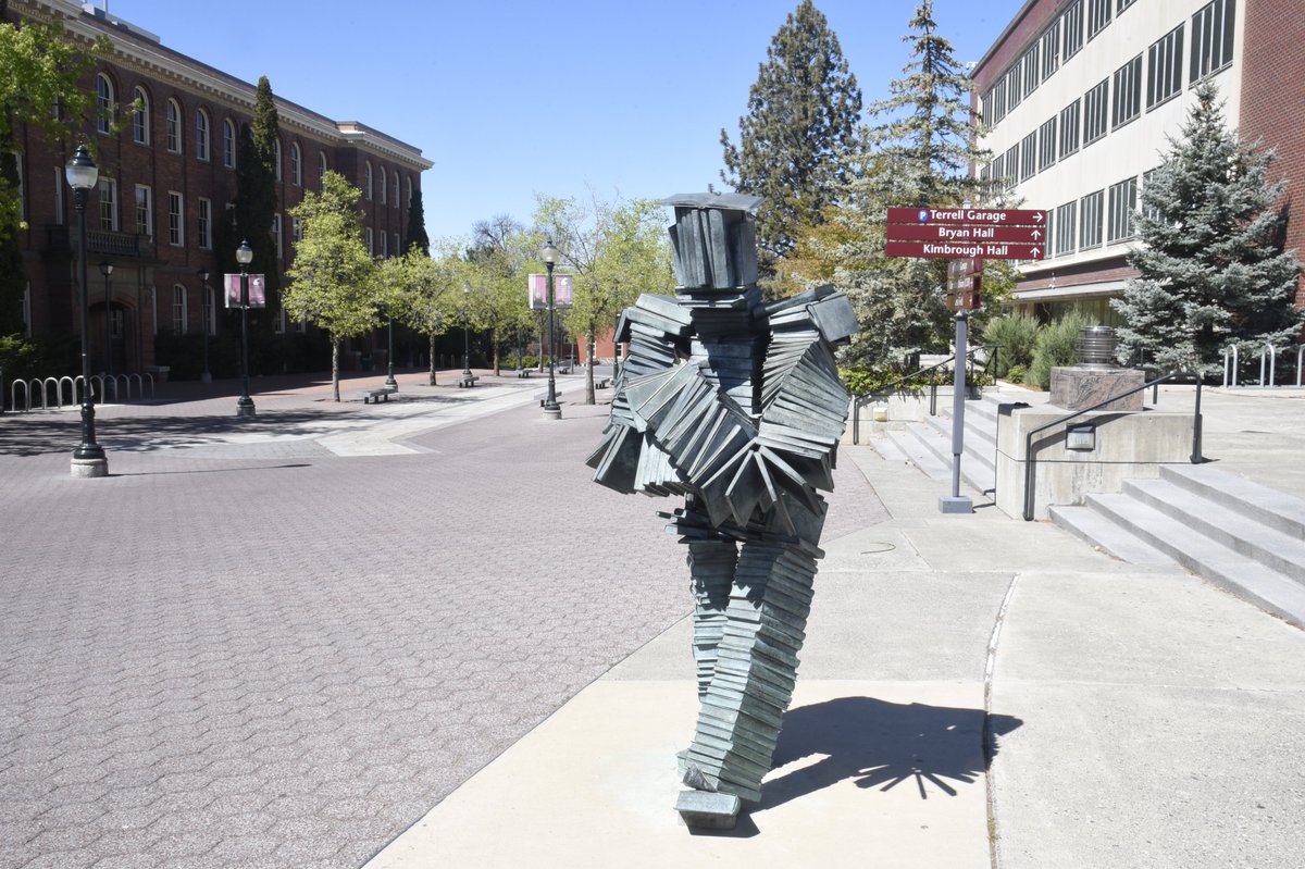 'Bookin’,” the iconic bronze sculpture by Terry Allen on the WSU Pullman campus, received a well-deserved makeover this month. Enjoy photos of the restoration process!

#WSUPullman #WSUartmuseum #GoCougs #jordanschnitzermuseumofart #cougsloveart #TerryAllen