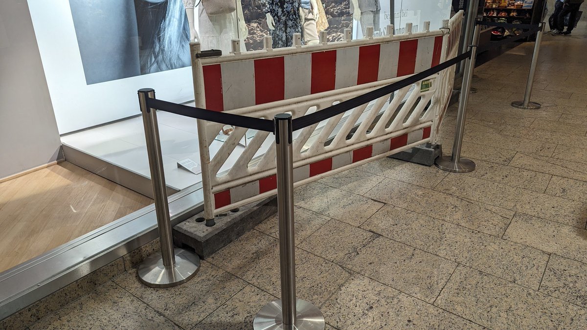 germany, where you cordon off your cordons for safety reasons :D