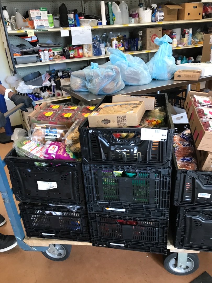 I just helped end #hunger and #foodwaste with <a href="/lastmilefood/">Last Mile Food Rescue</a>/#lastmilefood! It feels good to be a #FoodRescueHero! Check out how YOU can get involved! lastmilefood.org lastmilefood.org