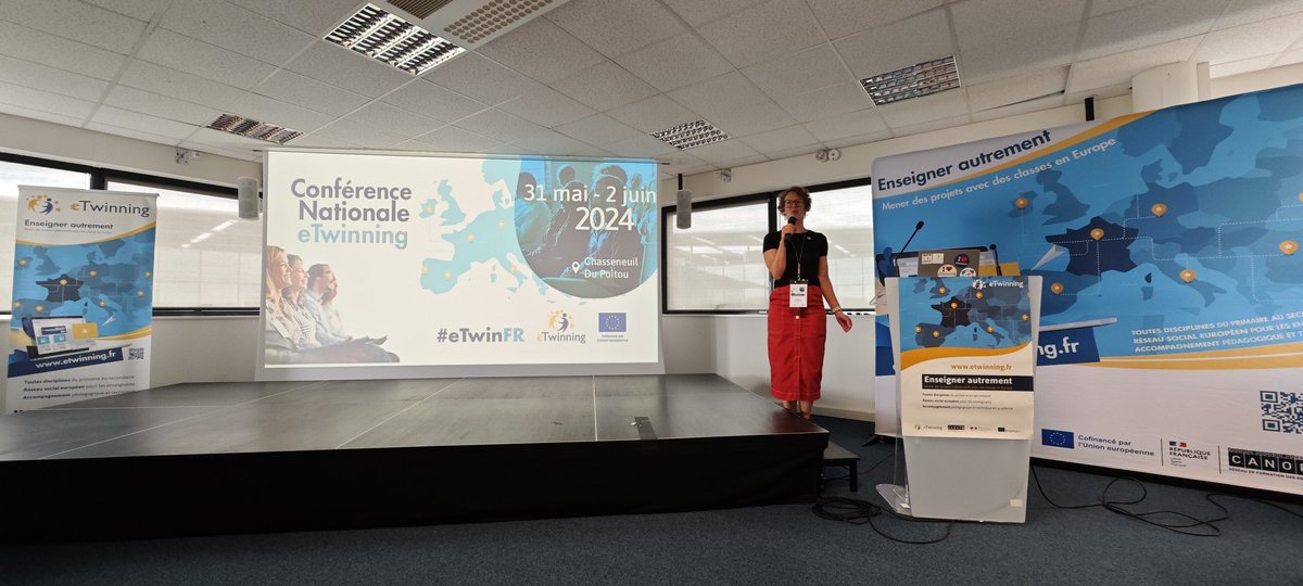 Ouverture de la conférence nationale #eTwinFR Nous sommes trois à représenter l <a href="/accorse/">Académie de Corse</a> Nadine Battistelli Giorgi CORAC pour notre académie, Cordula de Brouhns et moi même qui sommes ambassadrices formatrices. C'est parti pour trois jours de mise à jour de nos compétences !
