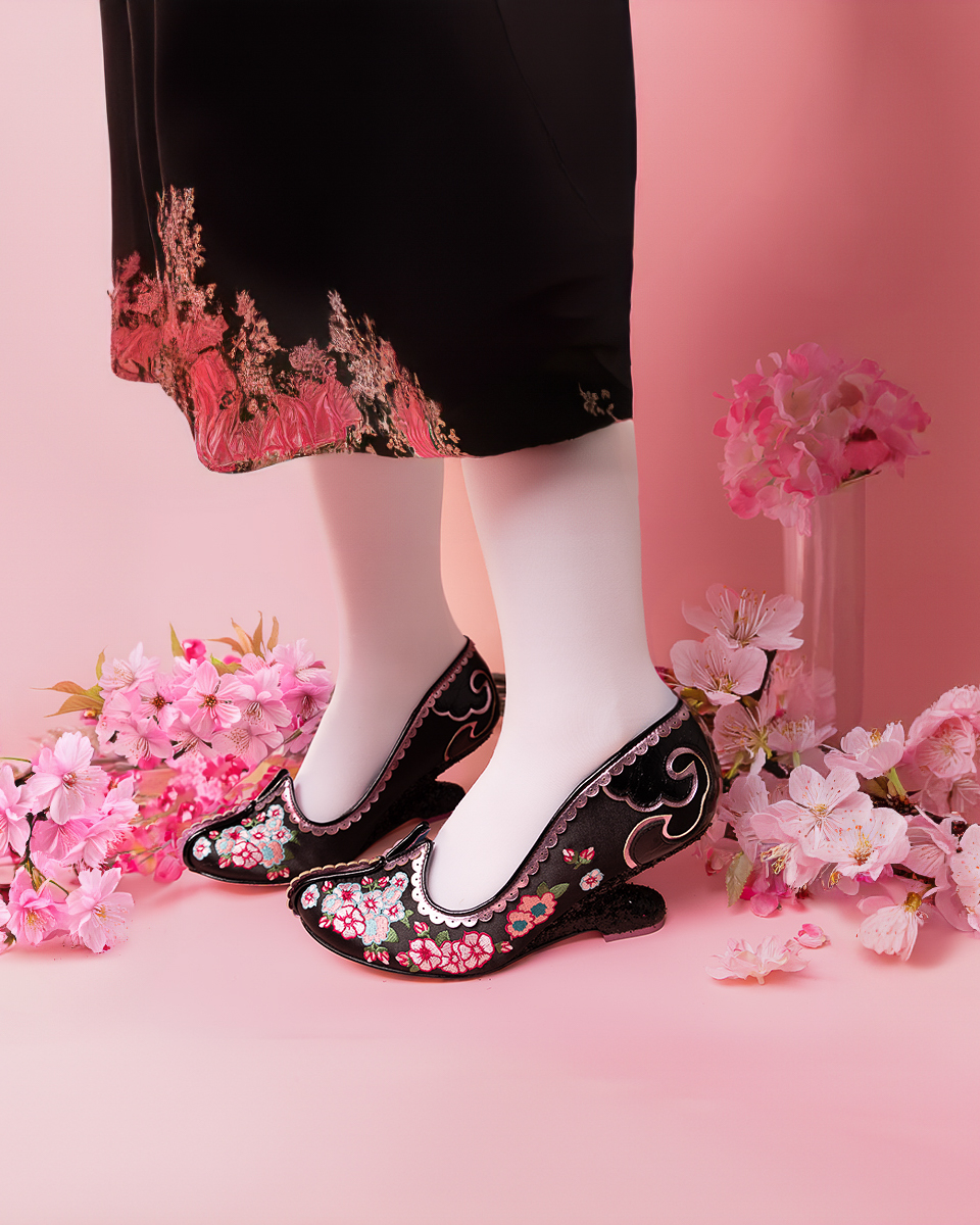 Irregular Choice Americas tweet media