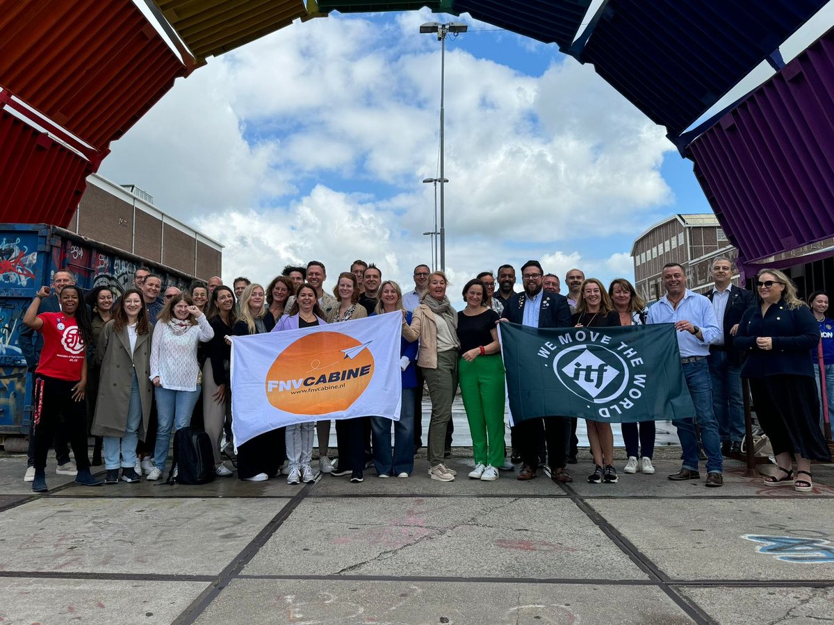 ITF and affiliates came together in Amsterdam at the Global Cabin Cabin Crew Summit to celebrate cabin crew workers, as well to discuss the most pressing issues we face together; passenger disruption, fatigue management, union rights, the climate crisis and gender equality.