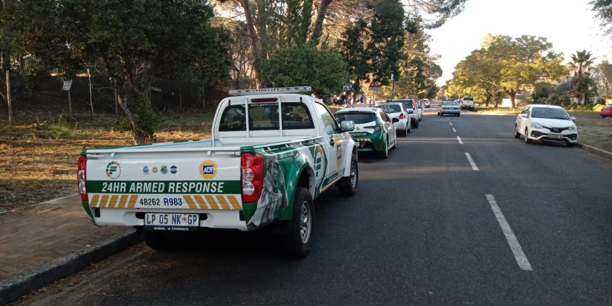 Fidelity_Secure's tweet photo. Our Stellenbosch team ensured your safety at the Papegaaiberg voting station on Wednesday. Thanks to our skilled heroes for guarding and securing a safe election!
#FidelityADT #Stellenbosch #FidelityHeroes #SAelections #VotingSeason #MakeyourMark #WeAreFidelity https://t.co/sSWImvKDYT
