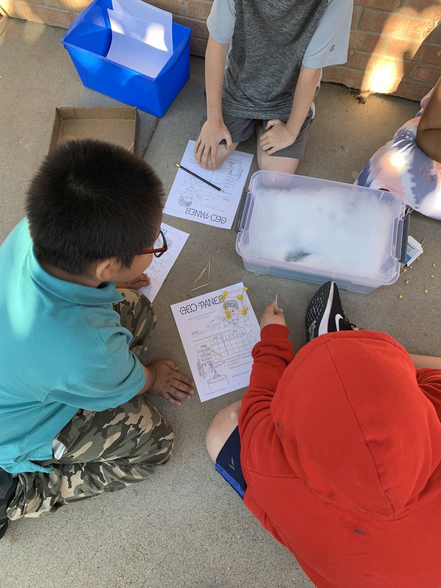 Mitchell Elem School tweet media