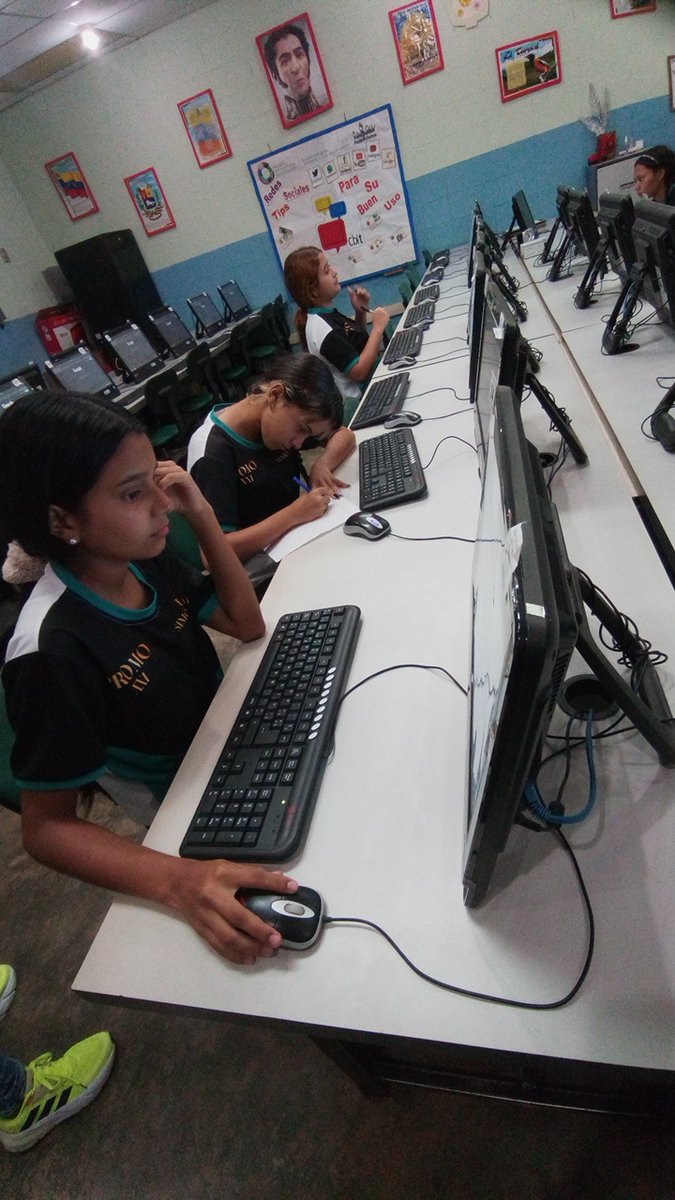 REGISTRO OPSU. Atención Estudiantes y Docentes L.N.C.A.M/ Barinitas, Municipio Bolívar.  31 de Mayo, 2024 #SomosFundabit
<a href="/NicolasMaduro/">Nicolás Maduro</a>
<a href="/_LaAvanzadora/">Yelitze Santaella</a>
<a href="/Fundabit_/">FundabitOficial</a>
@MPPEDUCACION
<a href="/JackiePSUV/">Jacqueline Faria</a>
<a href="/CDCEBarinas/">CDCE Barinas</a>