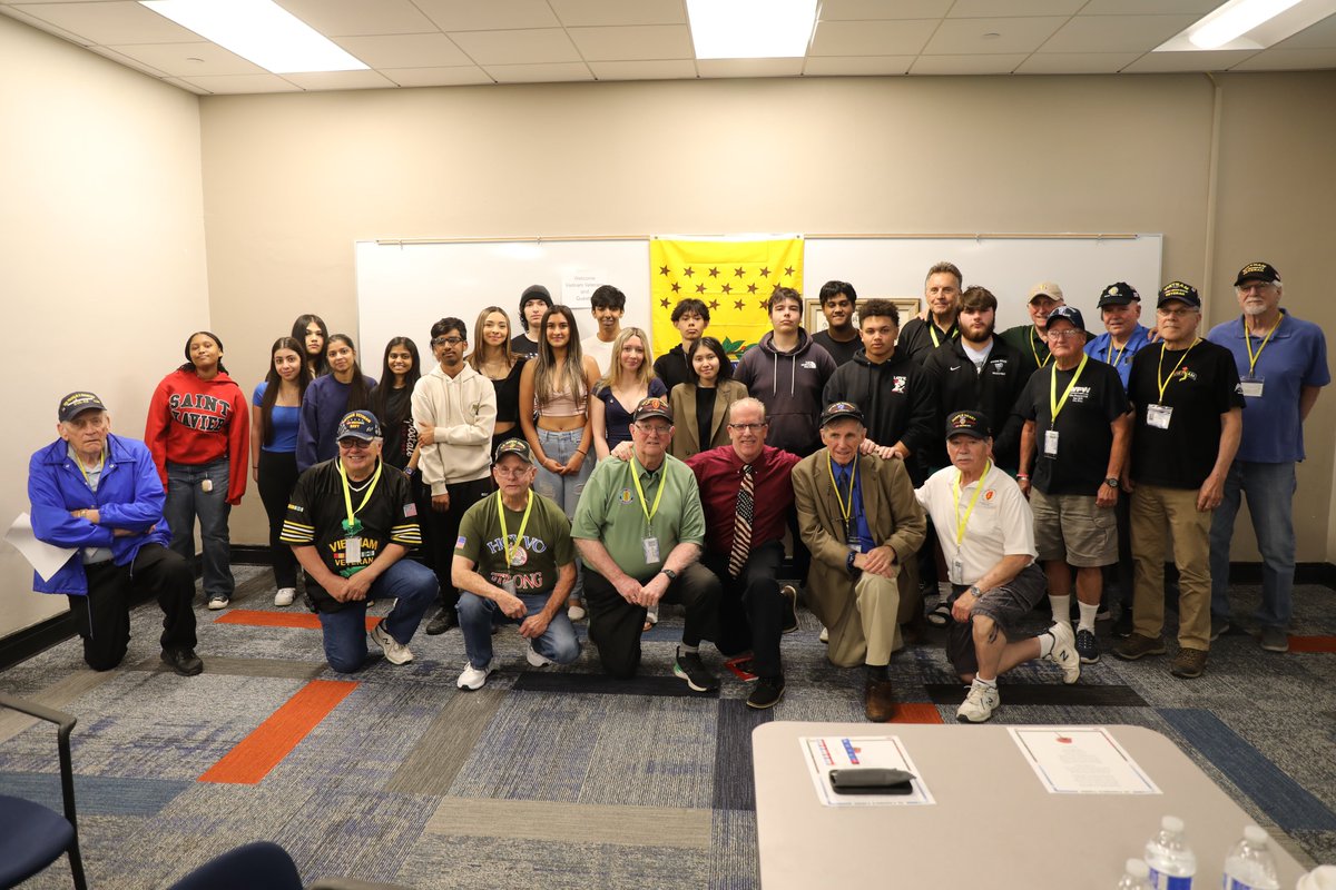 Students researched fallen soldiers from the Vietnam War who attended and/or graduated from Maine Township High School (now Maine East) as part of a class project. Local Vietnam War veterans were invited to watch the student presentations. Learn more at: bit.ly/452b8CF