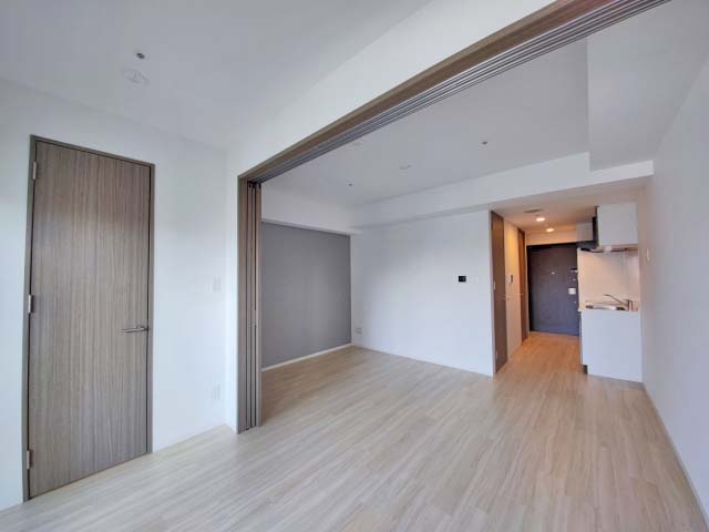 zono_bacchus's tweet photo. 2024-05-31【大阪天満宮 エルセレーノ天満橋】11万円（別途管理費1万円）。関西電力グループが手掛ける高品質な賃貸マンション、エルセレーノシリーズ。ウォークインクローゼット付1LDKでカップルや贅沢な単身者にオススメ
https://t.co/j2Mqsle5jP
#エルセレーノ天満橋 #バッカス不動産 #大阪天満宮 https://t.co/42tEwKth4w