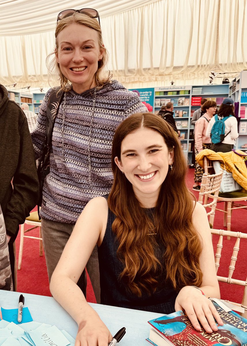 So excited to meet Katherine Rundell and hear her fabulous talk about Impossible Creatures!
<a href="/TheGEAcademy/">Golden Egg Academy</a>
#picturebooks #amwriting #kidlit
#writingcommmunity #writingforchildren #writingcourses