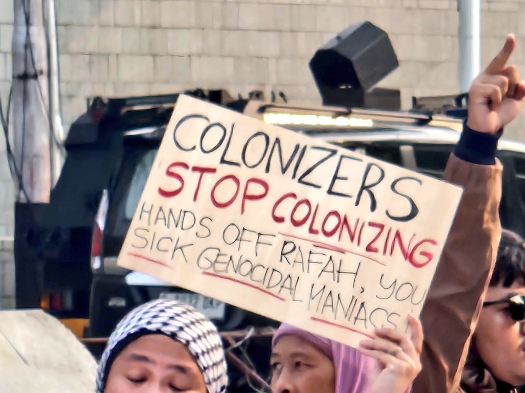 margianta's tweet photo. Free Palestine. All eyes on Rafah 🇵🇸
📍US Embassy Jakarta https://t.co/NvuCyM18Ft