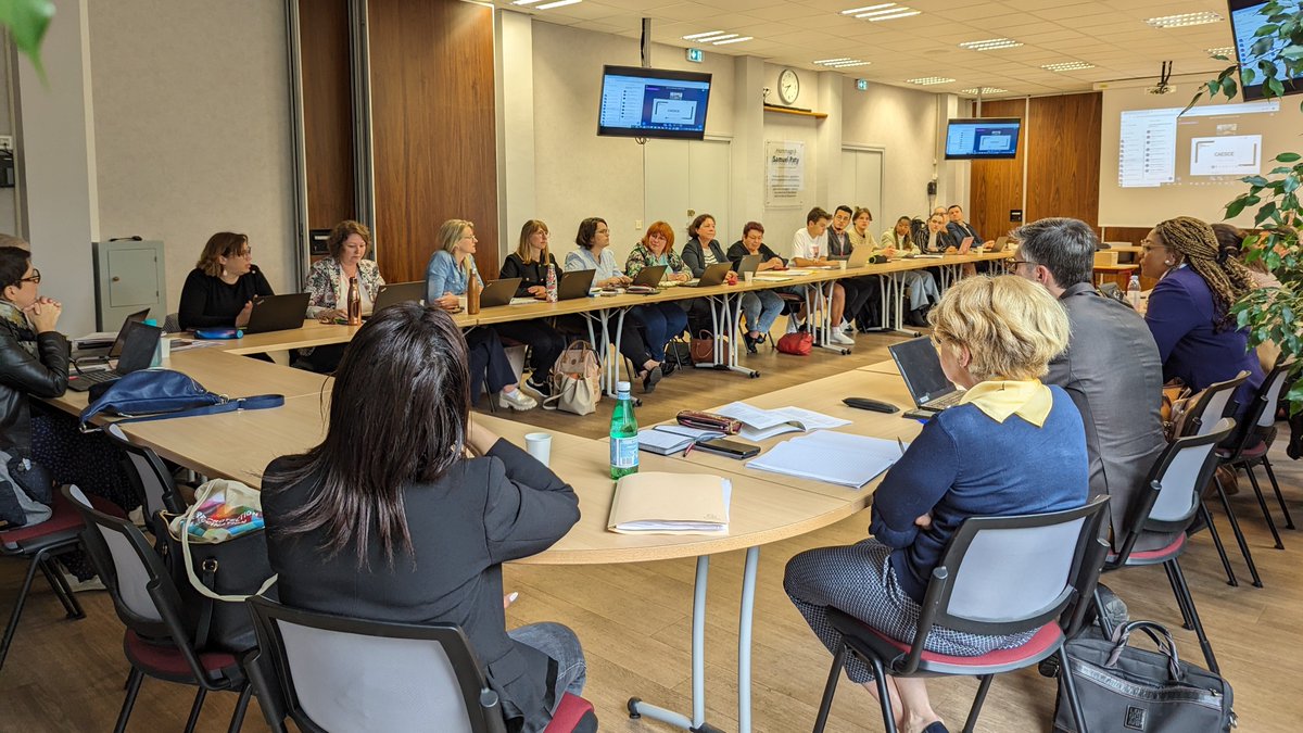 Les compétences psychosociales au cœur du projet académique et des travaux du #CAESCE, de ses partenaires (#FCPE, <a href="/ARS_CVDL/">ARS Centre-Val de Loire</a>, <a href="/OFBiodiversite/">Office français de la biodiversité</a>) et en présence des élus #CAVL🤝 
<a href="/dsden41/">DSDEN de Loir-et-Cher - Académie d'Orléans-Tours</a> <a href="/dsden45/">DSDEN du Loiret</a> <a href="/dsden37/">DSDEN d'Indre-et-Loire - Académie d'Orléans-Tours</a> <a href="/dsden28/">DSDEN d’Eure-et-Loir - Académie d’Orléans-Tours</a> <a href="/dsden18/">DSDEN du Cher - Académie d'Orléans-Tours</a> et la DSDEN du 36