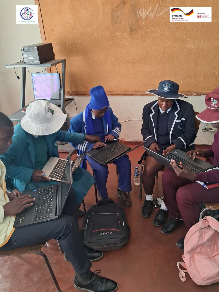 ecozim's tweet photo. @ecozim has been rolling out a program titled Digitalize Schools to Transform Education in Zimbabwe in Zvimba &Mhondoro Ngezi. #GenerationDigital! is funded by the German Ministry for Economic Cooperation & Development (BMZ) & is implemented by GIZ.
#ICT #DigitalSkills https://t.co/S5VvhhvaNN