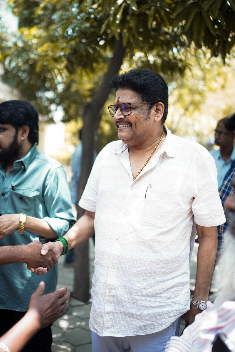 commonmanmedia's tweet photo. Team #HitList interacts with the media post the screening of the film that has opened up to positive responses from the press and audience. ๐ฅณ๐๐ผ
#HitListFromToday
A @CSathyaOfficial Musical!
@realsarathkumar @kanvikraman #RKCelluloids @ksravikumardir https://t.co/1SLus5vj22