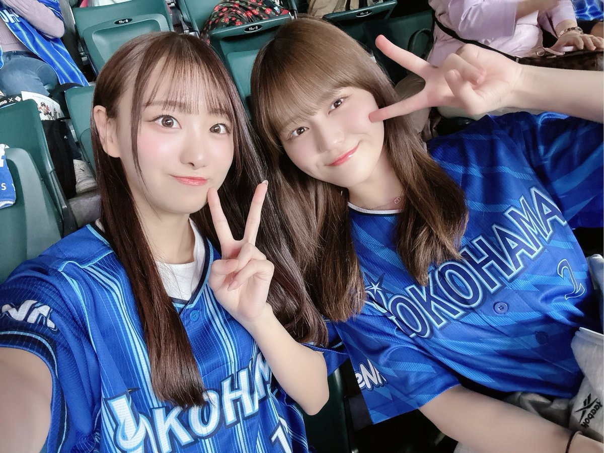 shoko_takiwaki's tweet photo. ＼横浜優勝／

初エスコンフィールド🏟
瞳と観戦 応援してきました！

最後の最後までドキドキハラハラ過ぎて大興奮でした⚾️!!

#baystars https://t.co/zpTLPCO0Hr