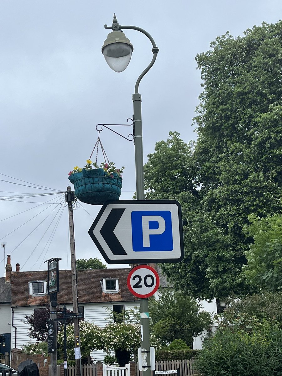 Thank you #greenspaces @elmbridgebc and <a href="/windowflowers/">mingliang wu</a> for the beautiful hanging baskets <a href="/TDHighStreet/">Thames Ditton High Street Retailers' Association</a> The #local #community really appreciate the summer enhancement for our village #TDFoundation <a href="/TDInBloom/">Thames Ditton In Bloom</a> <a href="/TDLitterPickers/">Thames Ditton Litter Pickers</a> <a href="/PlasticFreeTD/">Plastic Free Thames Ditton</a> <a href="/RefillTD/">Refill Thames Ditton</a> <a href="/AboutTD/">About Thames Ditton</a>