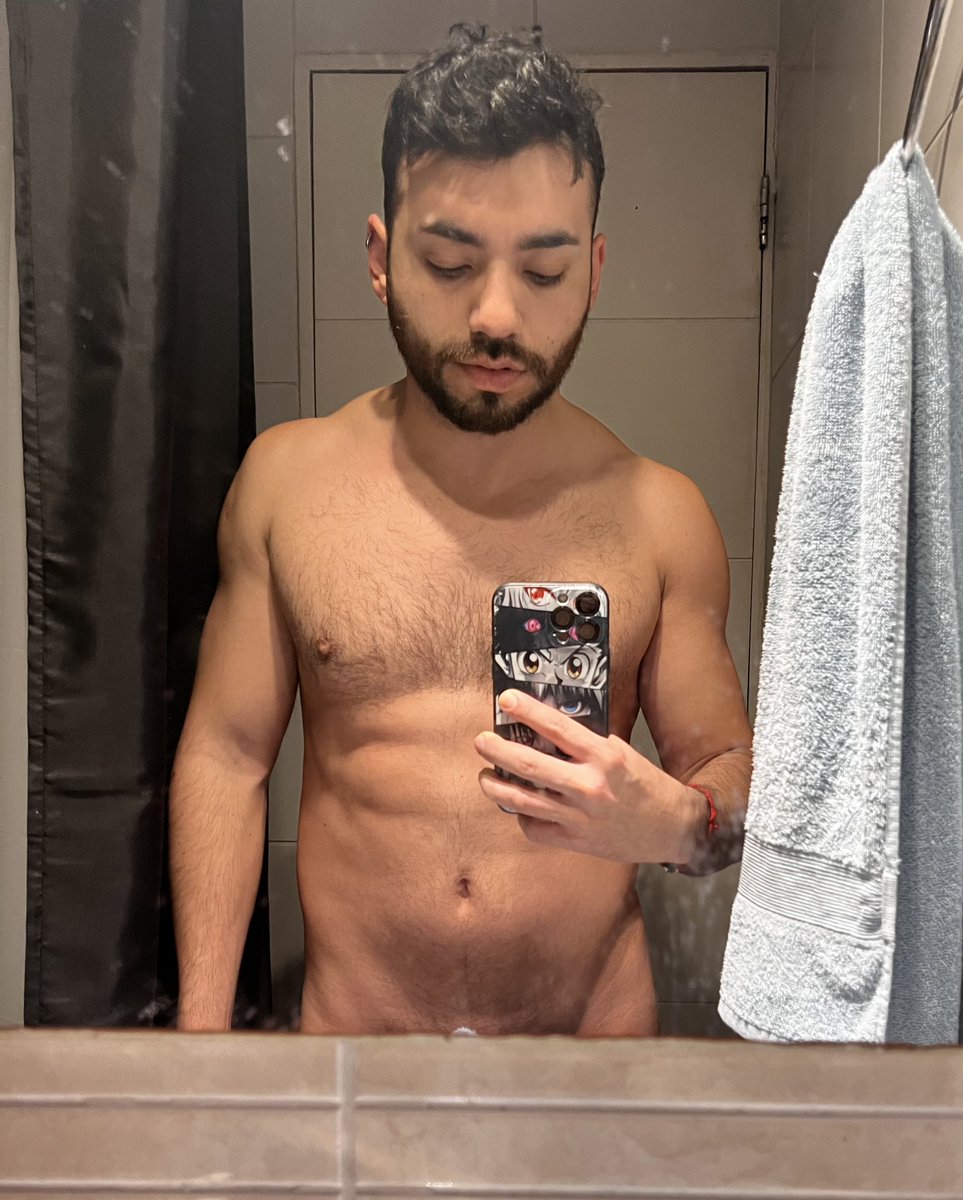 Matias R tweet media