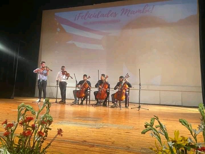 PierreCorella's tweet photo. Una maravillosa Graduación para los futuros hombres de Ciencias y el colectivo de trabajadores. https://t.co/5bhcmuRdBN